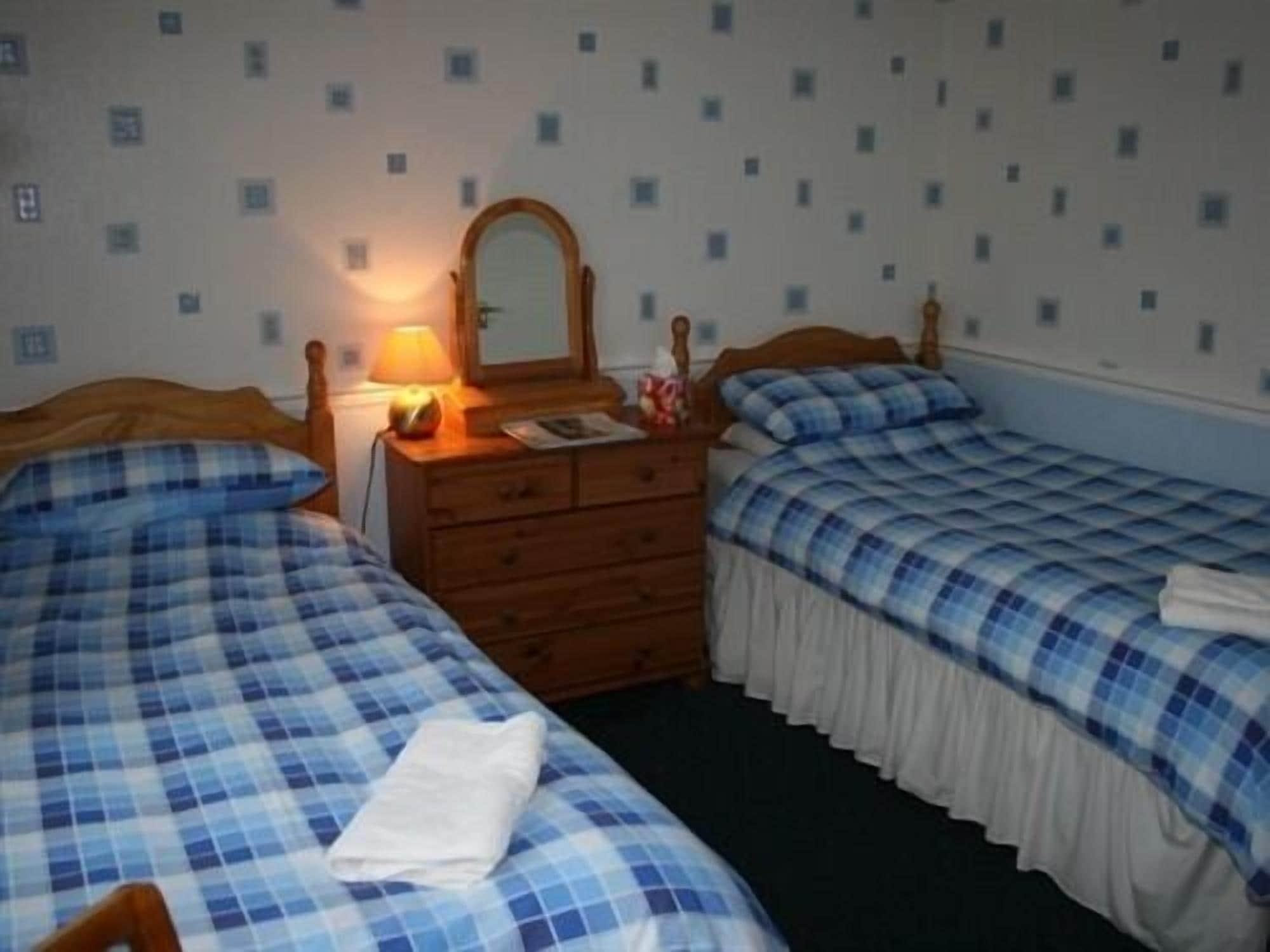 Hotel Glenview 2*