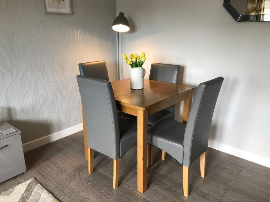 Modern 2 Bed Apartment