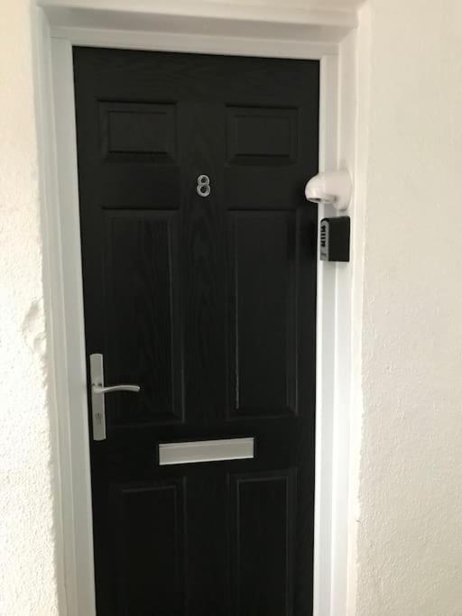 Modern 2 Bed *
