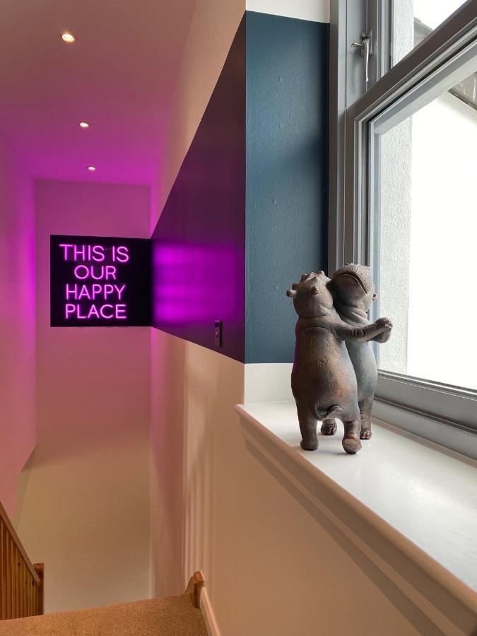 No 2 The Cairns, Unwind In Style Apartment
