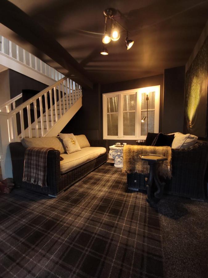 Glencruitten House Guest house