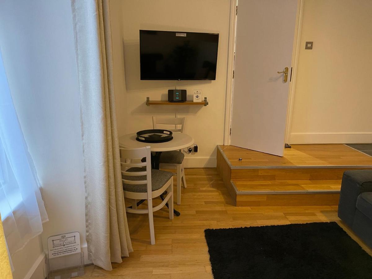 Apartment Heart Of George Street 2
