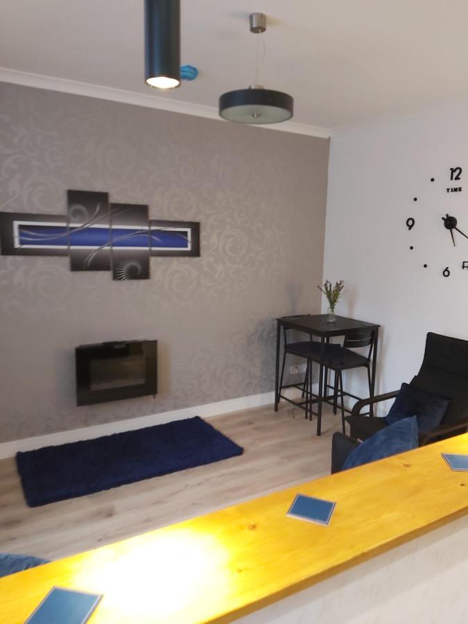 Apartment One Bedroom Flat, Very Close To Town Center.
