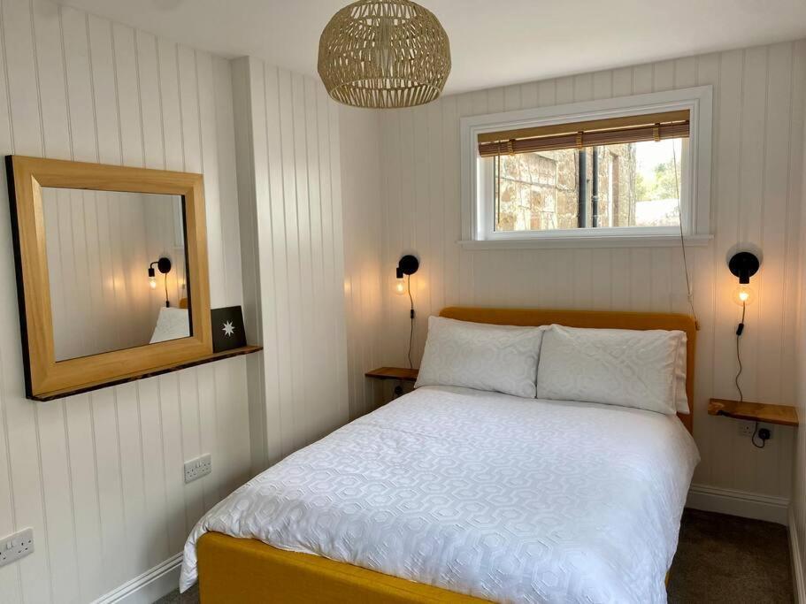 Westbay Seafront Apartment