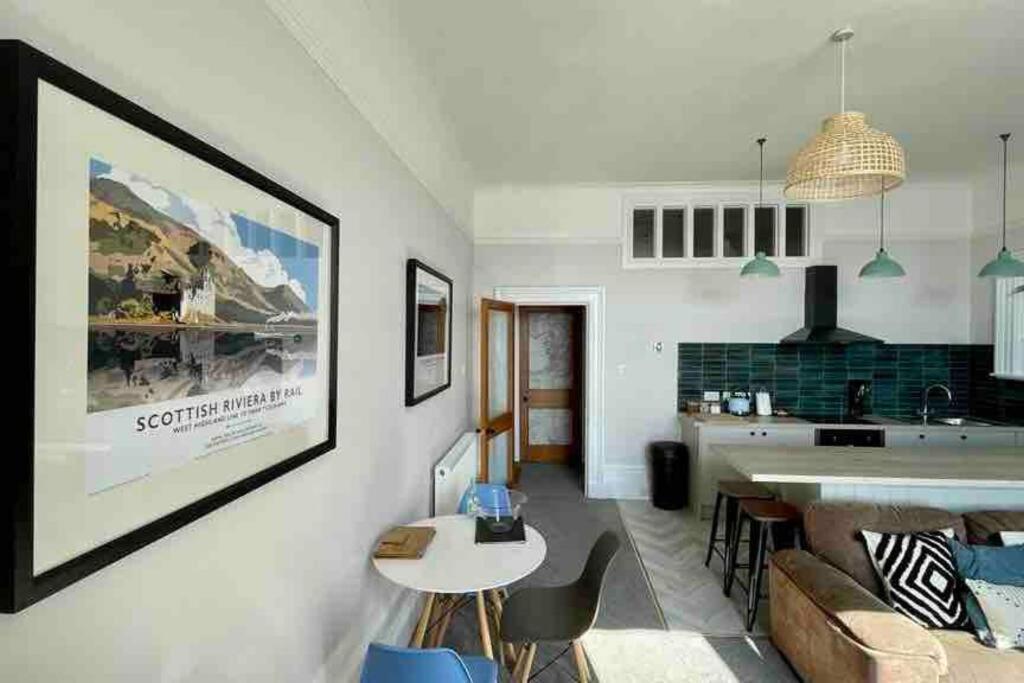 Westbay Seafront Apartment Oban