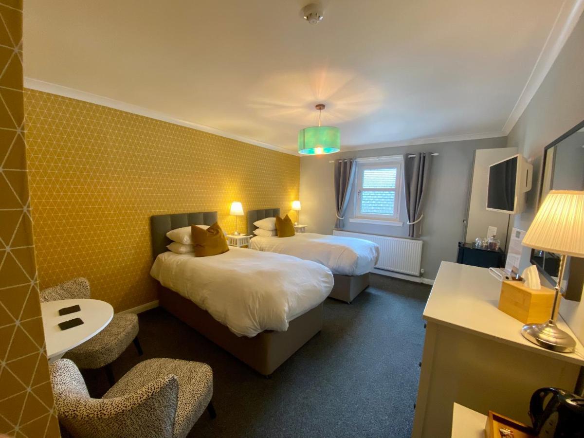 Barriemore 4*
