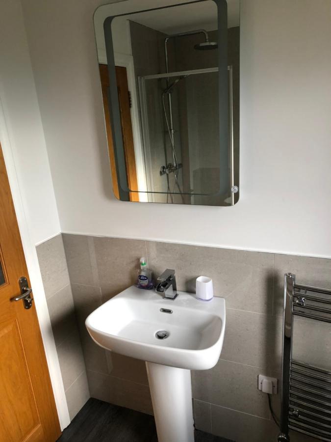 Bed & Breakfast Brecbennoch 2*