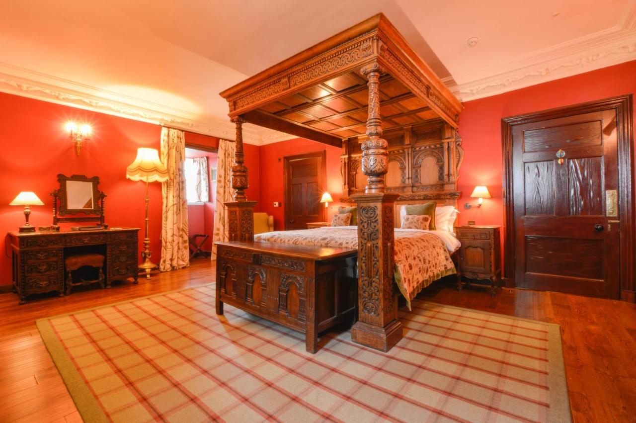 Bed & Breakfast Barcaldine Castle