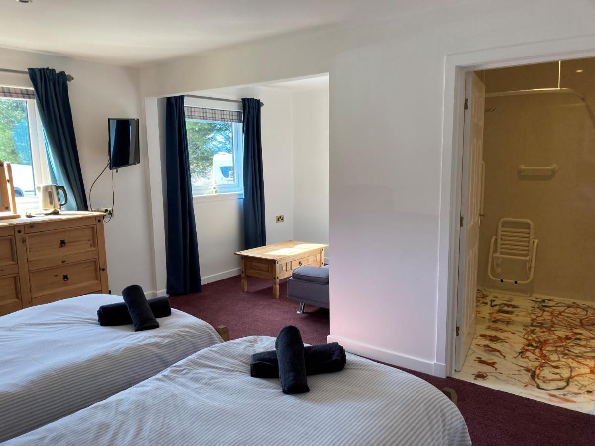 Hotel Suites And Lodges By The Sea 3*