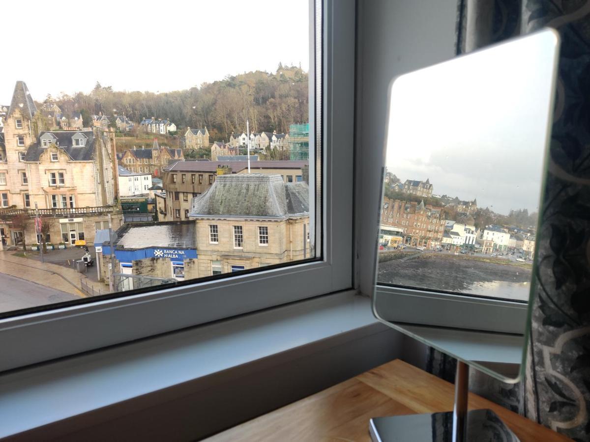 Station View * Oban