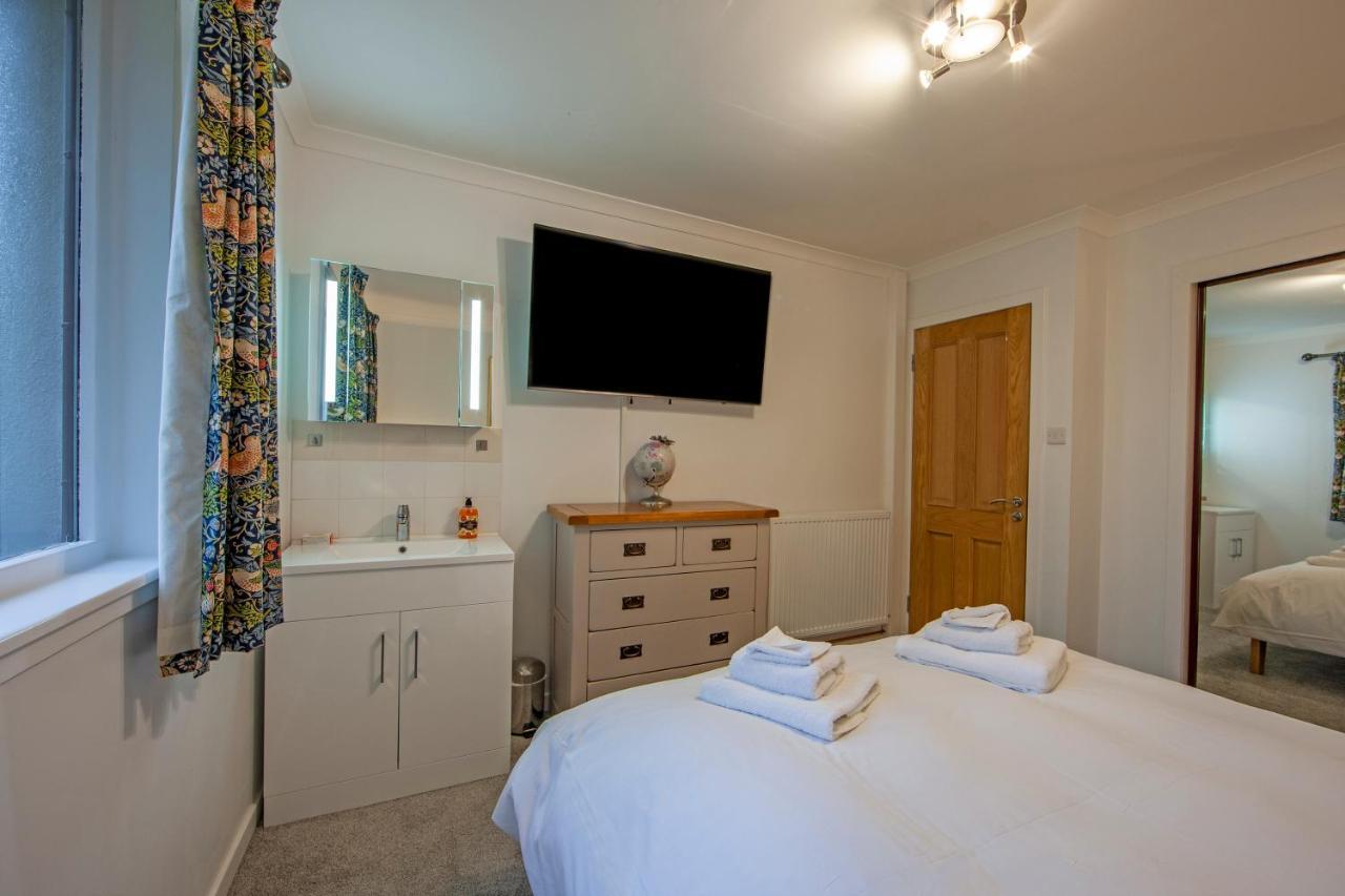 Lodge 5 Bed House Near