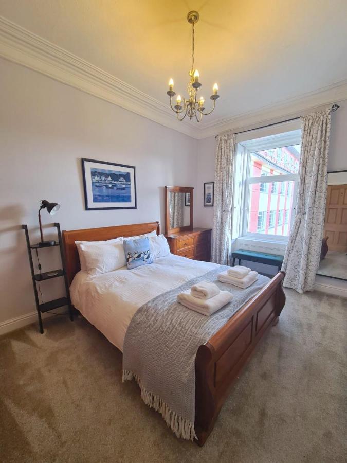 The Editor's Choice, Seafront Apartment *
