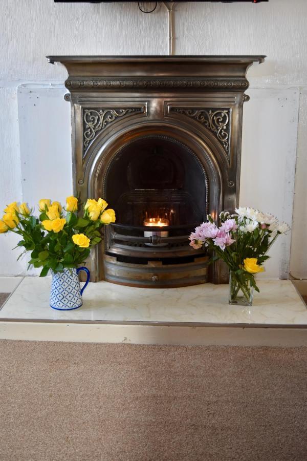 Apartment Flat In Town Centre *