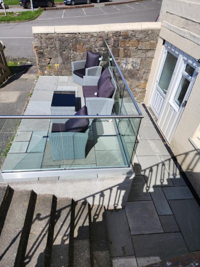 Apartment No 7 Westbay *