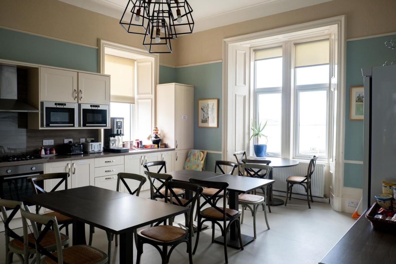 Corran House Guest house 2*