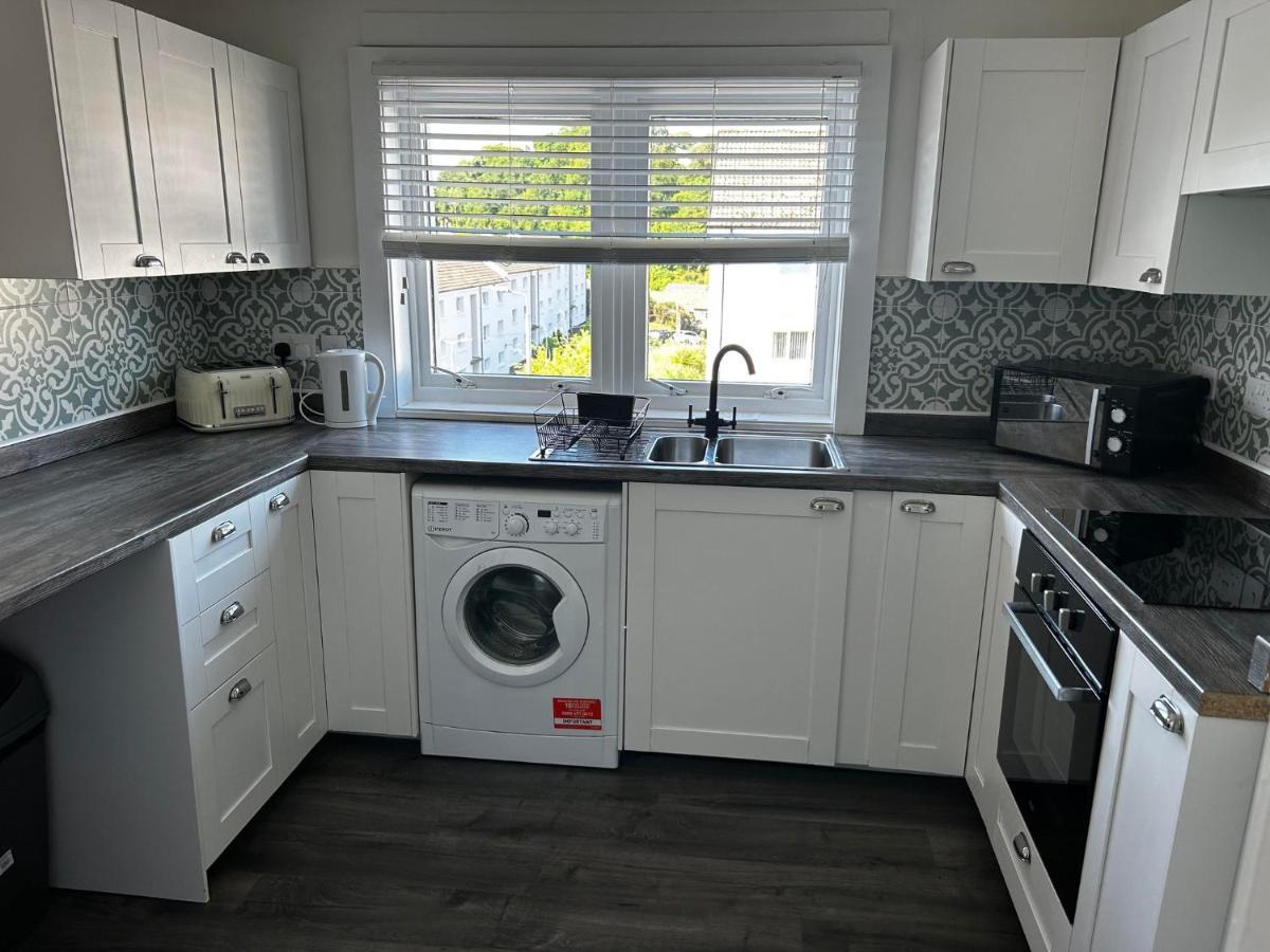 Apartment Entire Modern In With Balcony Oban