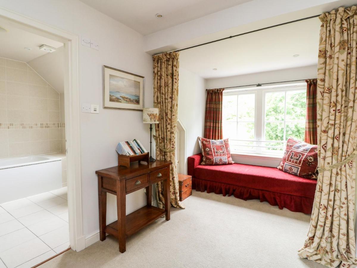 Holiday home Fearnach Bay House