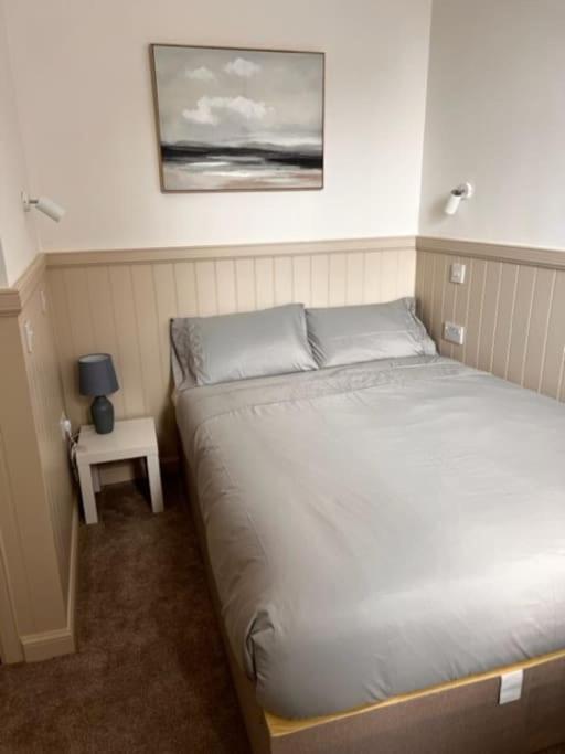 73 George Street. 1 *