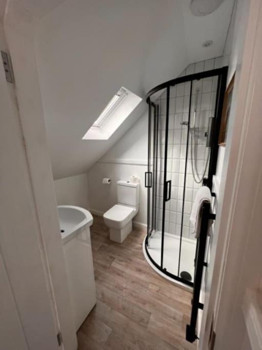 73 George Street. 3 * Oban