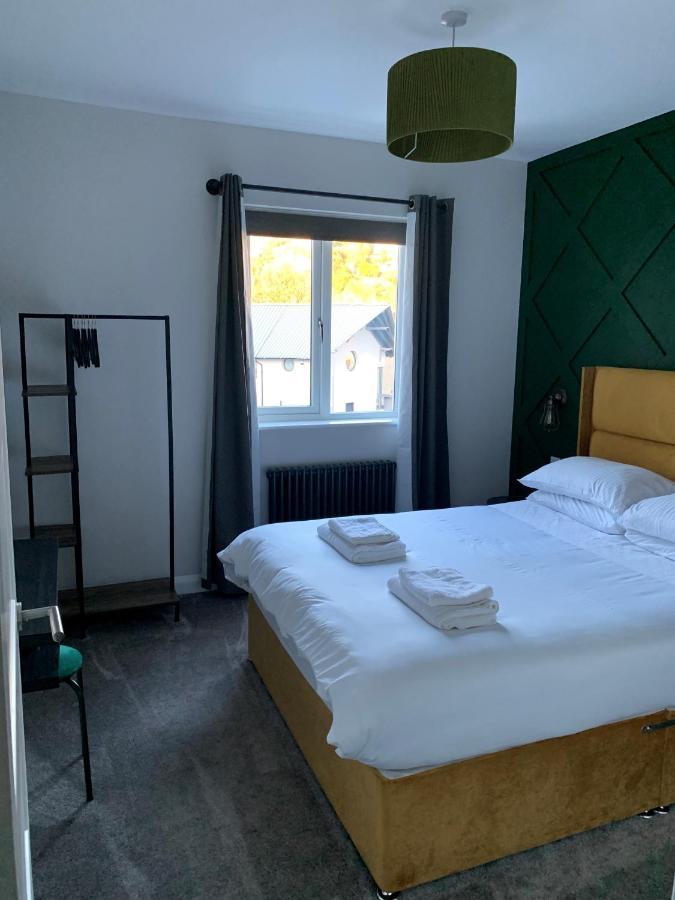 Apartment Hillview