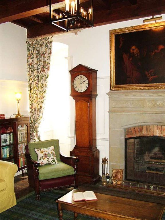 Barcaldine Castle Bed & Breakfast 5*