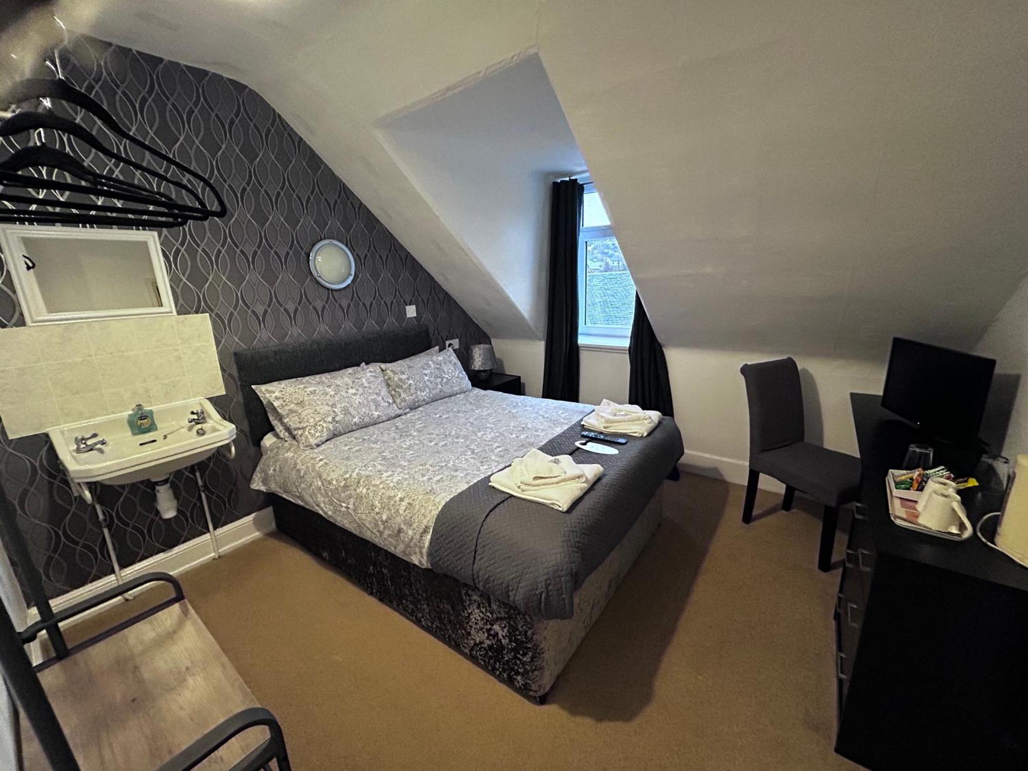 Dunarle Bed & Breakfast *