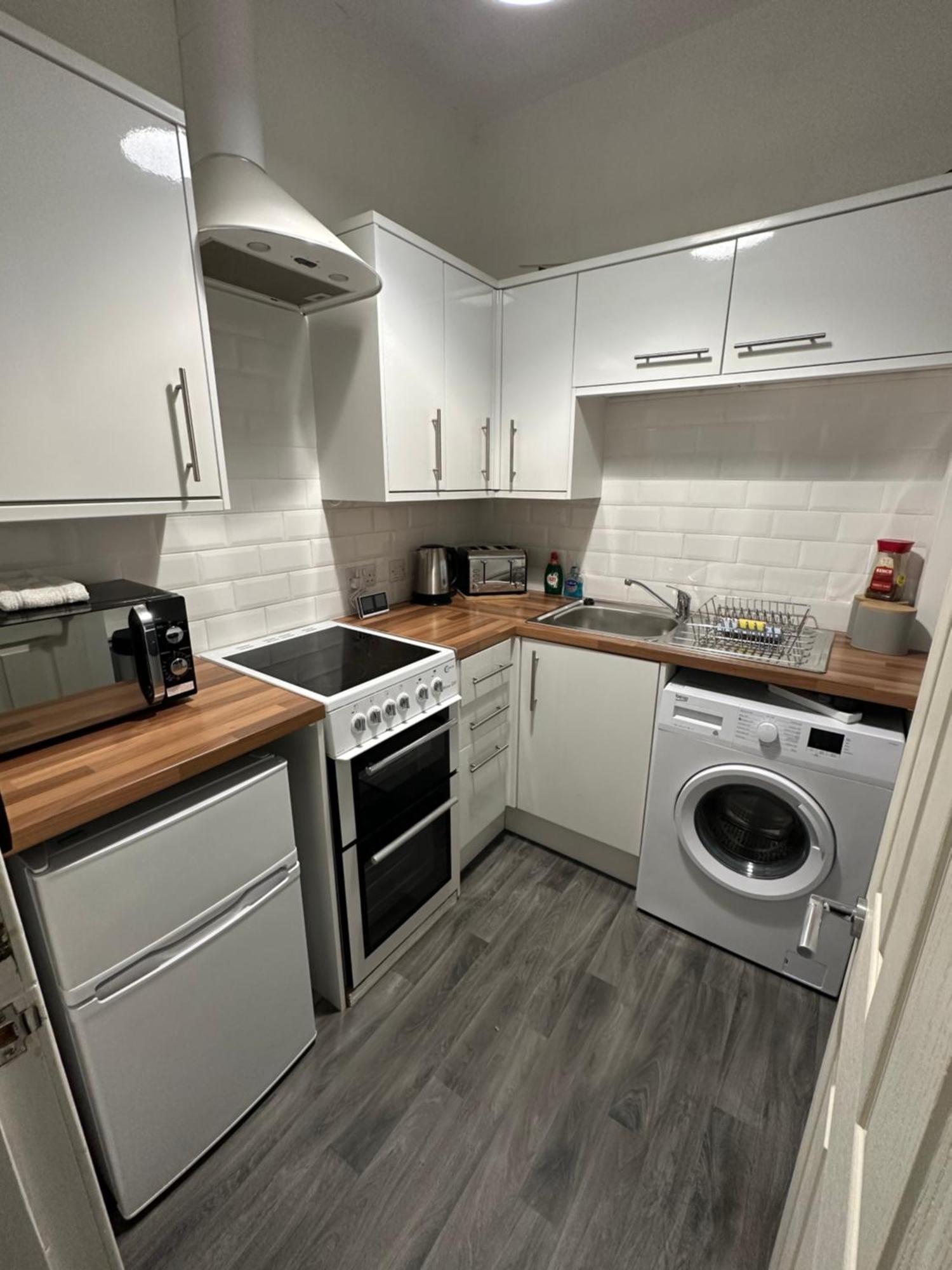 One Bedroom Flat In Town Centre Oban