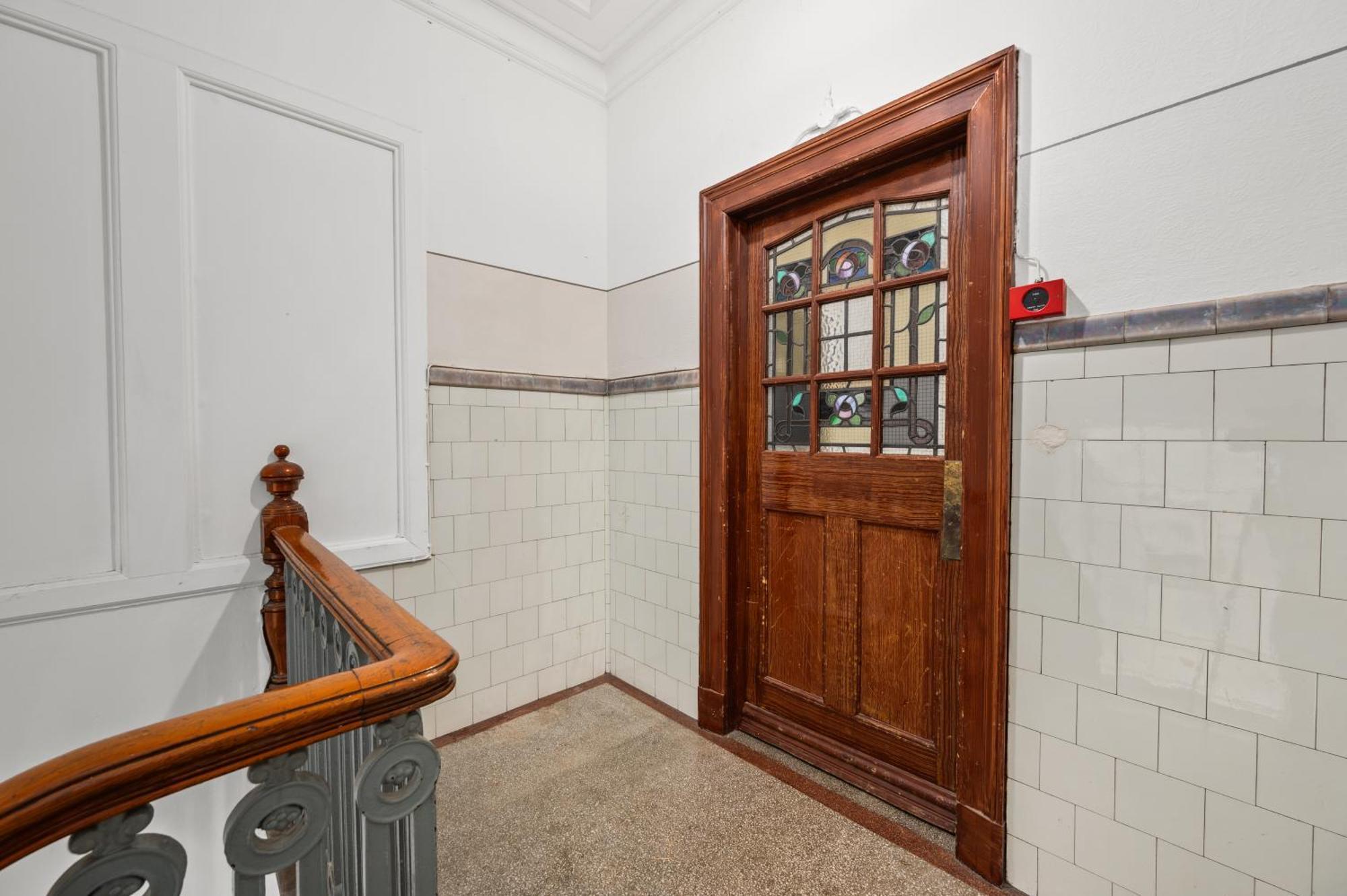 Panoramic Sea Views - Stunning 3bd & Balcony Apartment *