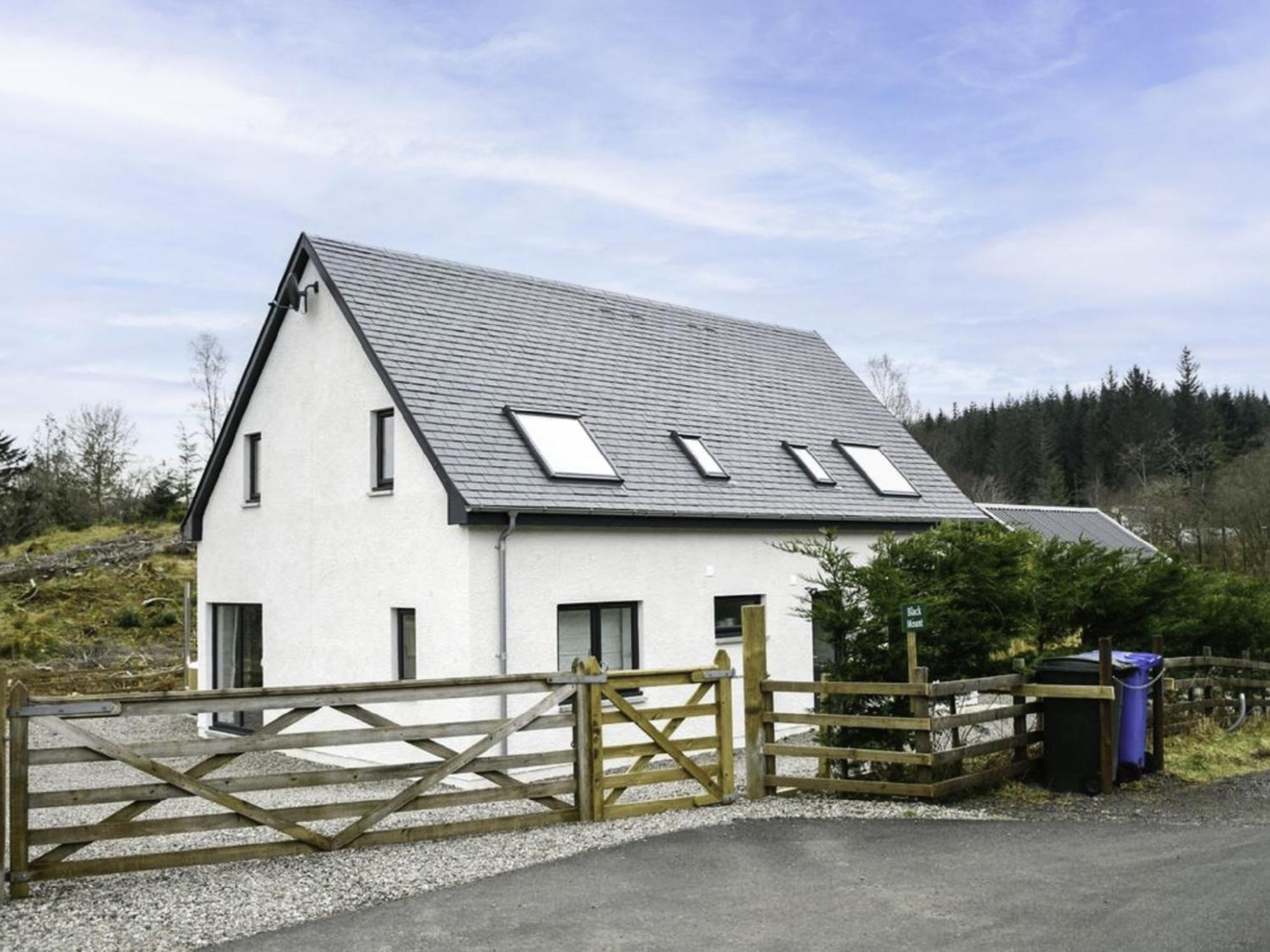 Blackmount House By Interhome Holiday home