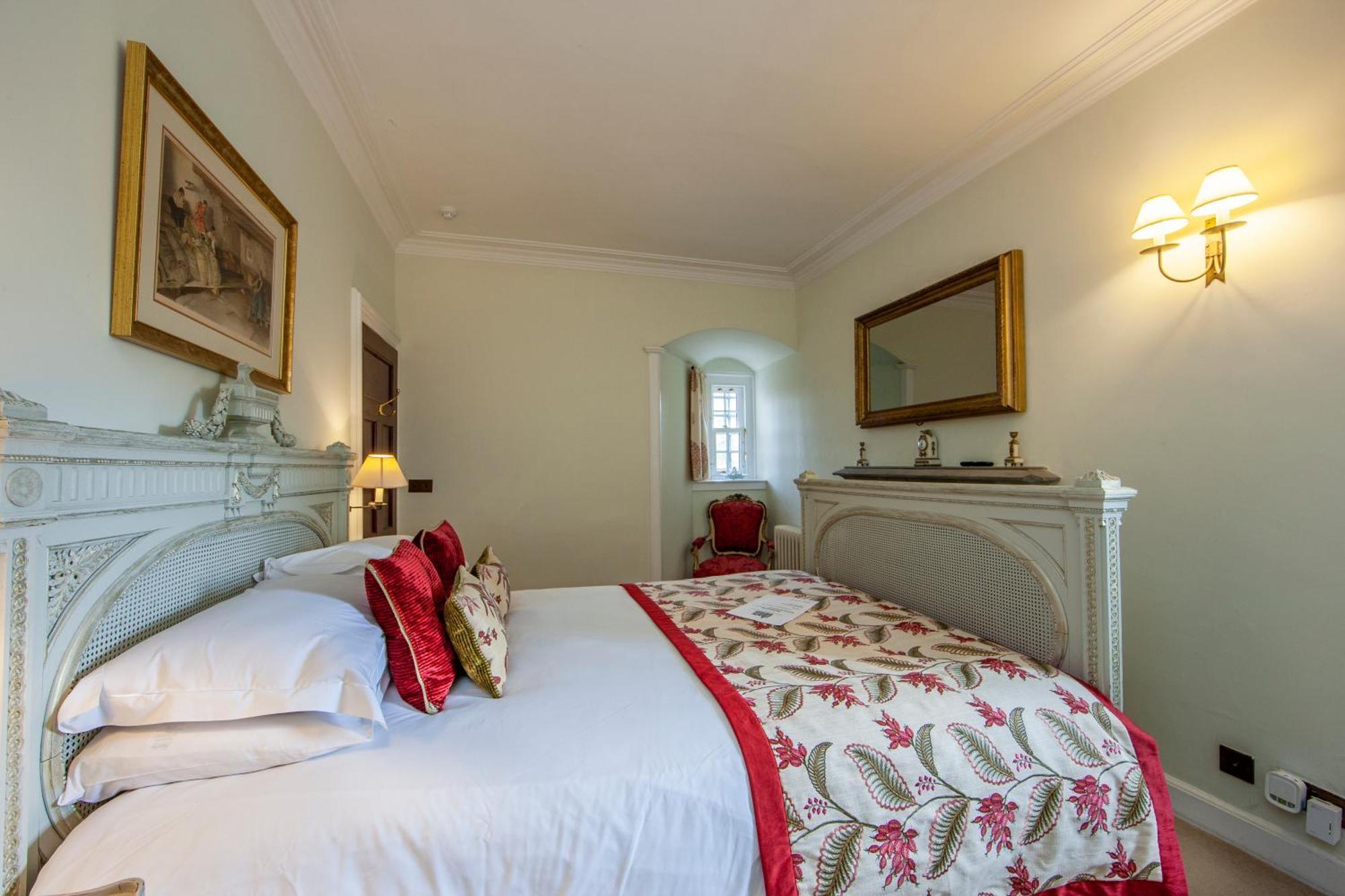 Barcaldine Castle Bed & Breakfast Oban