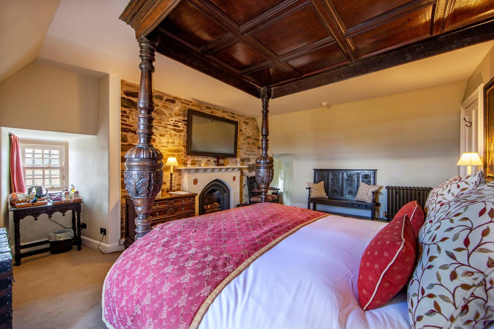 Bed & Breakfast Barcaldine Castle