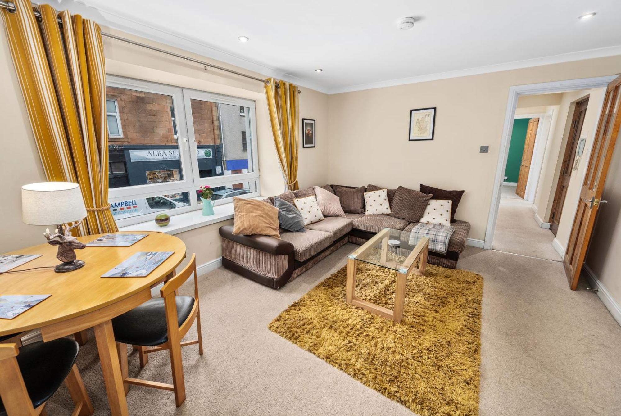 Apartment On Main St- Harbour Views