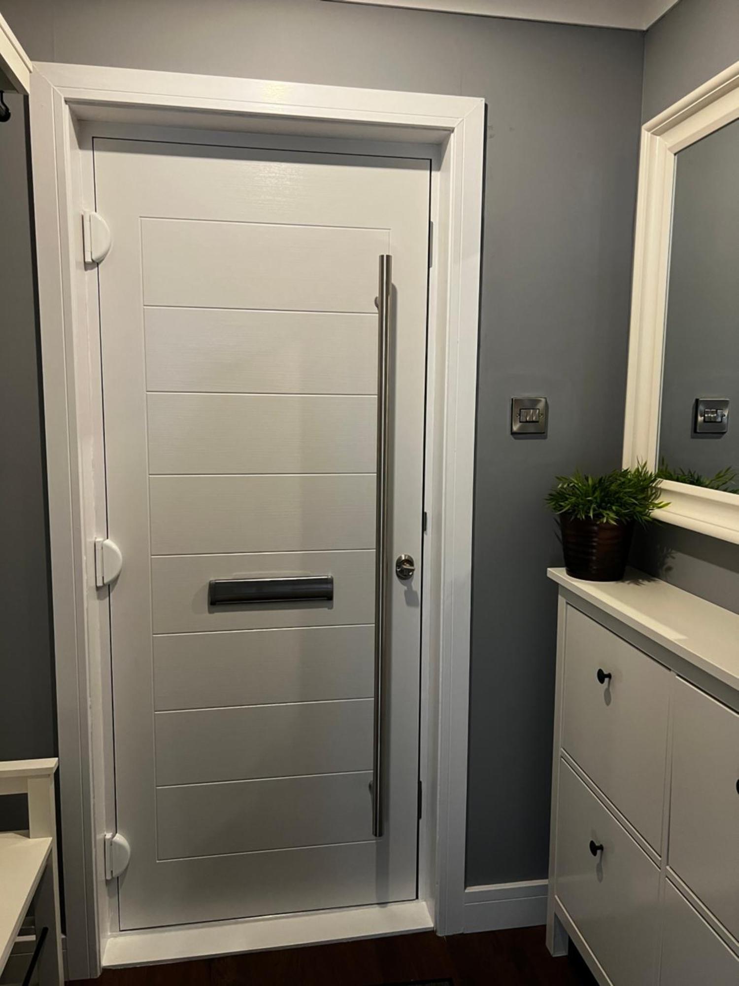 Apartment Holly - 2 X Kingsize Bedrooms With Private Entrance And Free Parking-new Shower
