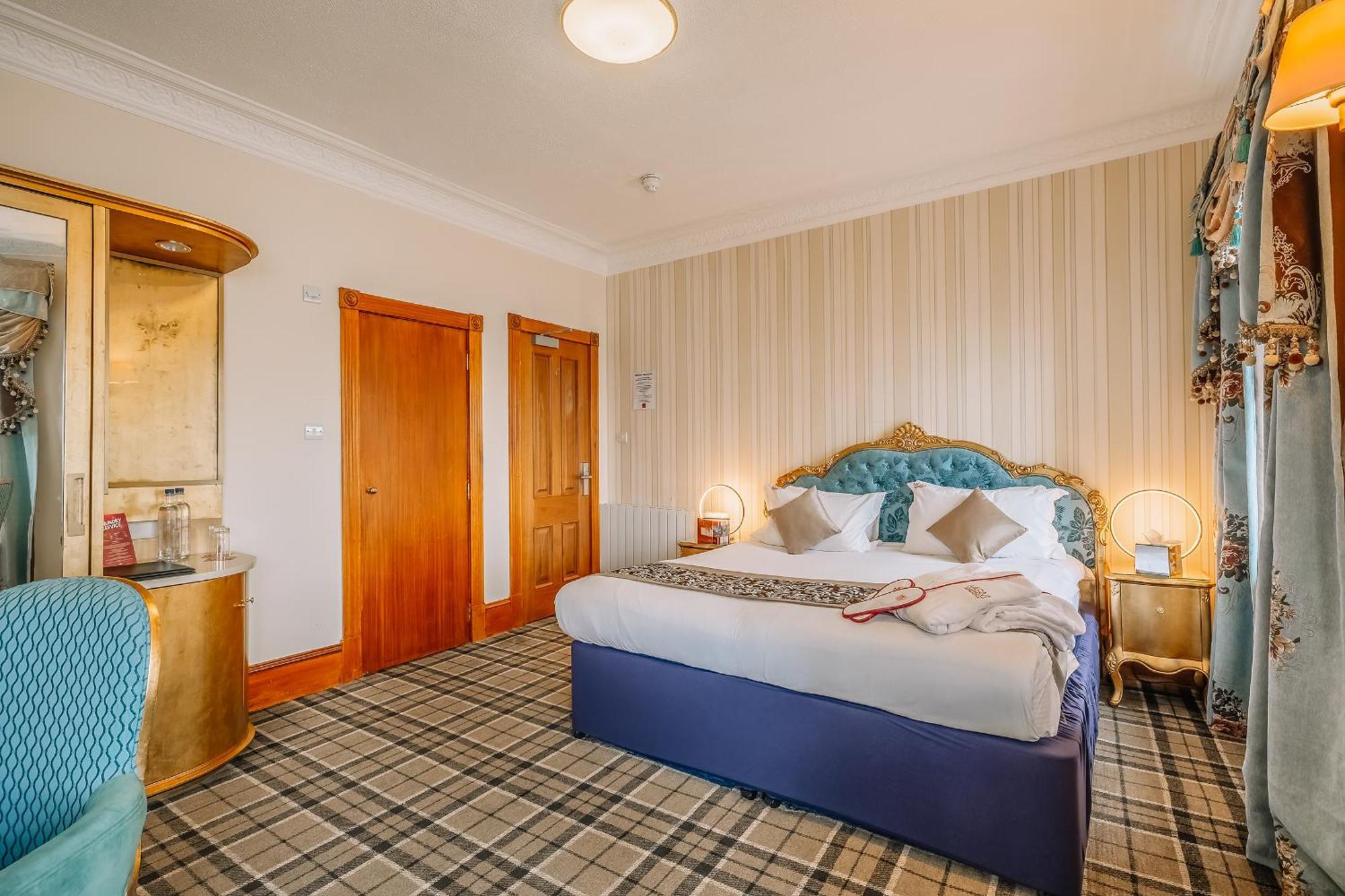 Hotel Muthu Alexandra 3*