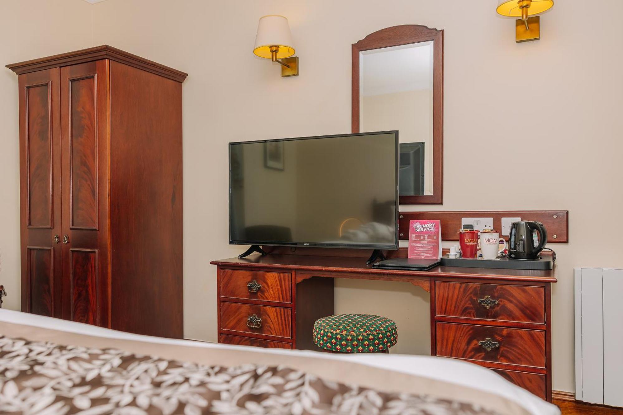 Hotel Muthu Alexandra