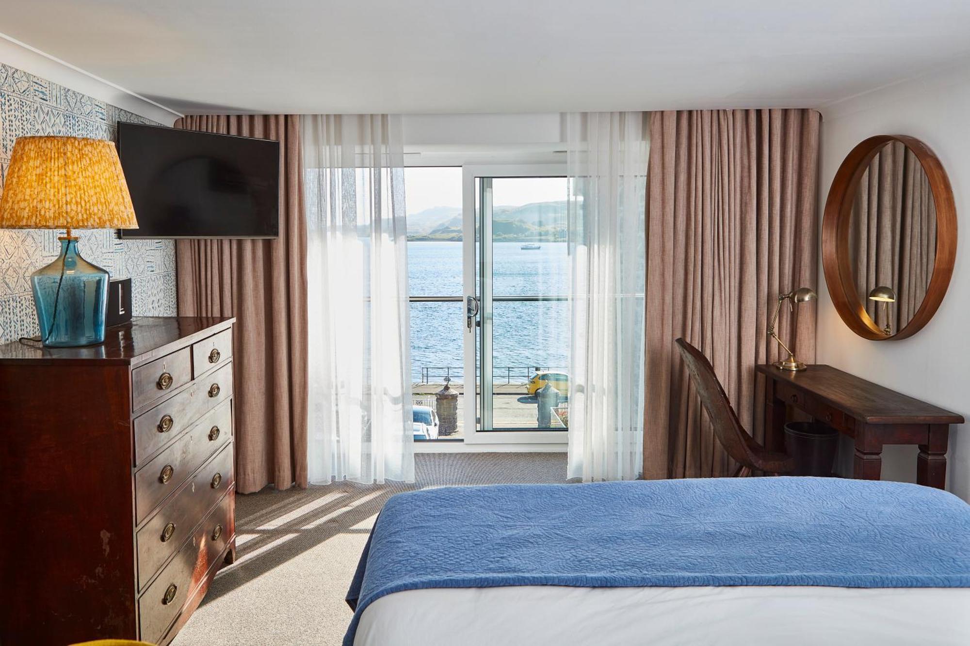 No.26 By The Sea 4*