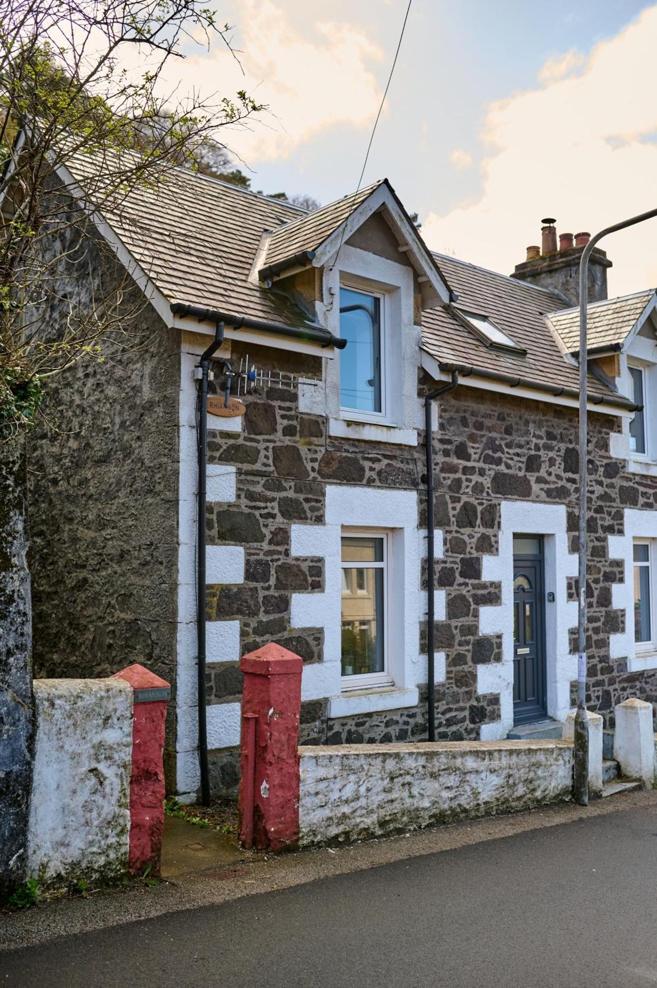 Charming Nr Centre - Terrace & Street Parking * Oban