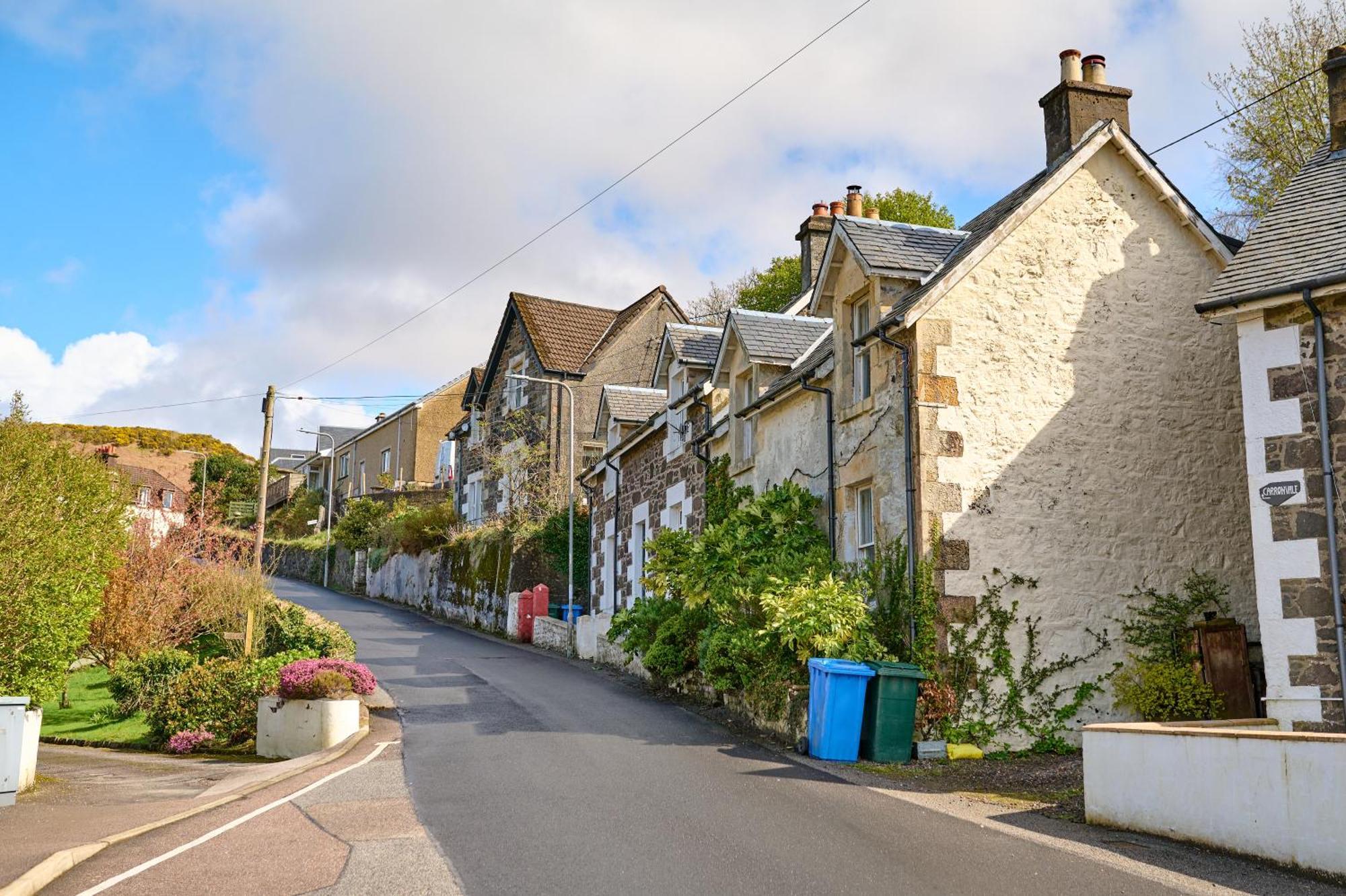 Charming Nr Centre - Terrace & Street Parking * Oban