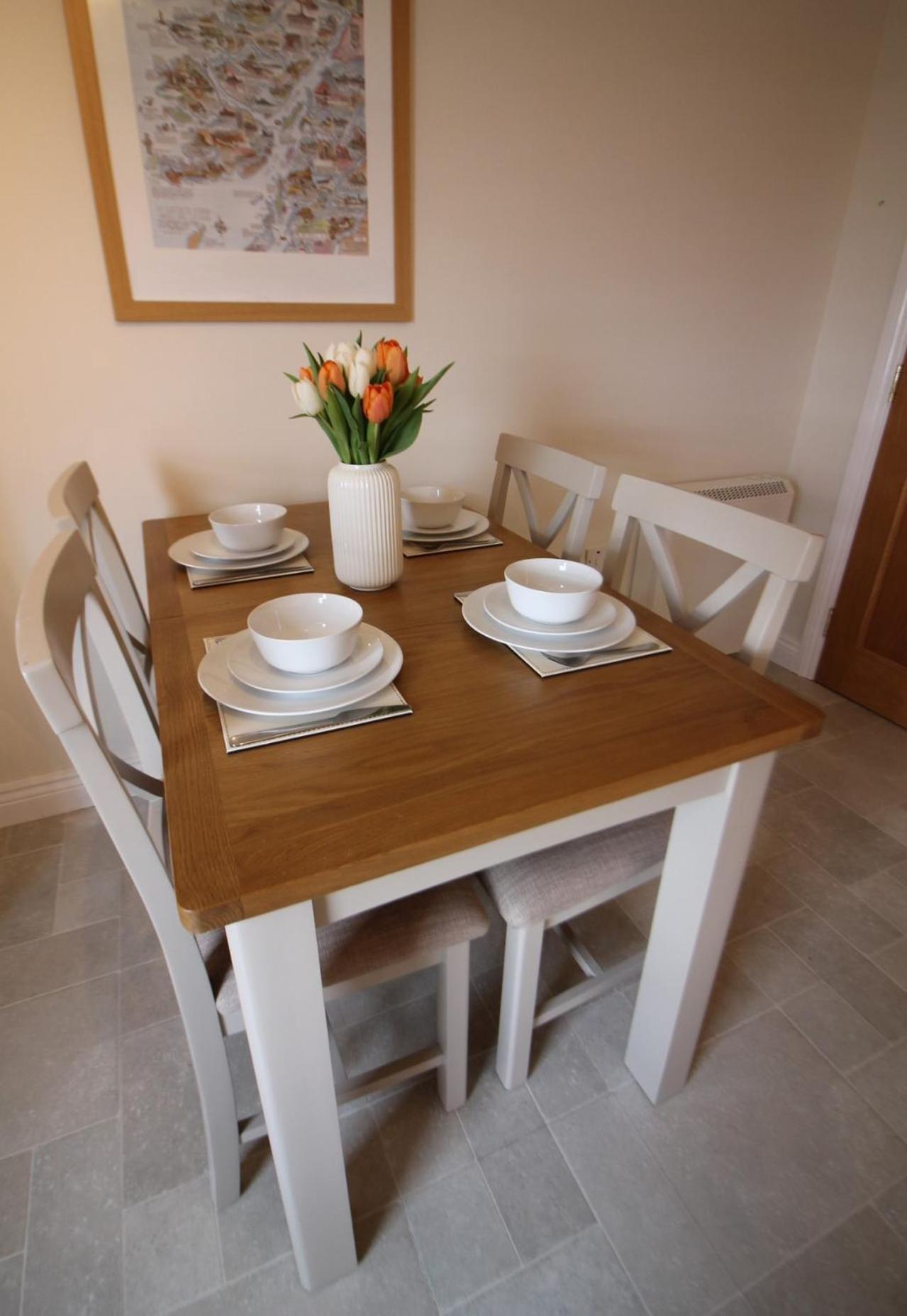 Island View - Spacious Two Bedroom With Sea Views Apartment Oban