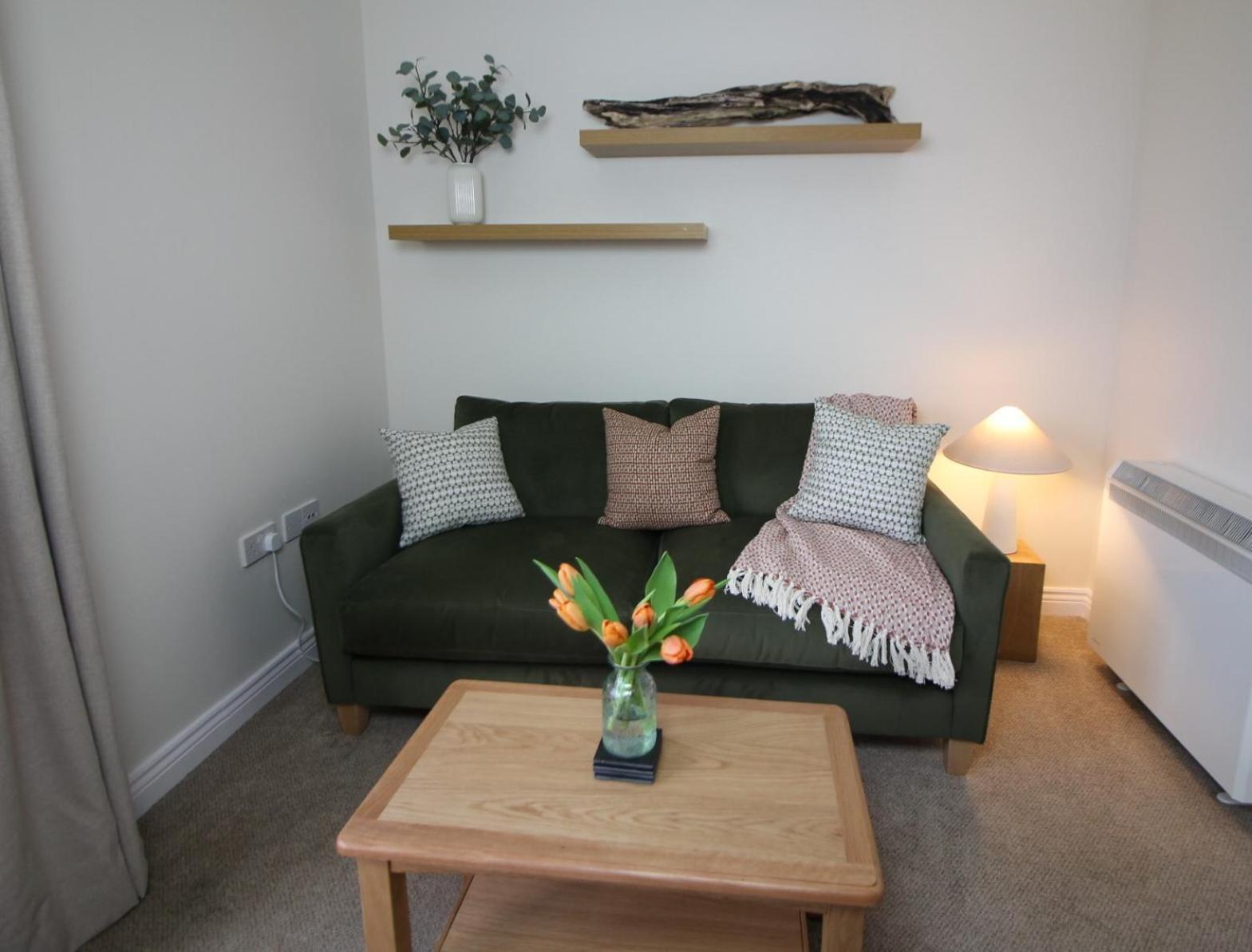 Island View - Spacious Two Bedroom With Sea Views Apartment Oban