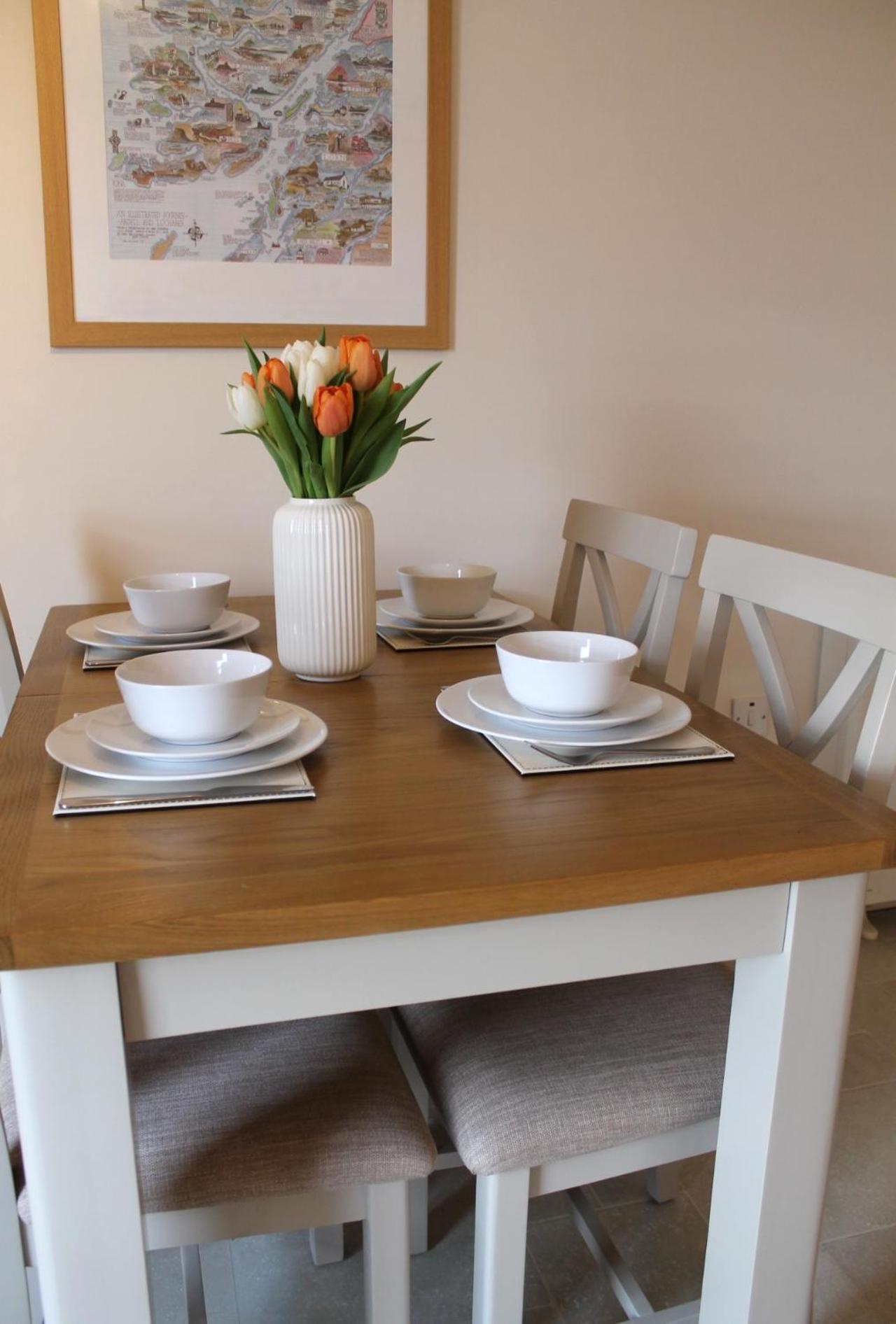 Island View - Spacious Two Bedroom With Sea Views Apartment Oban