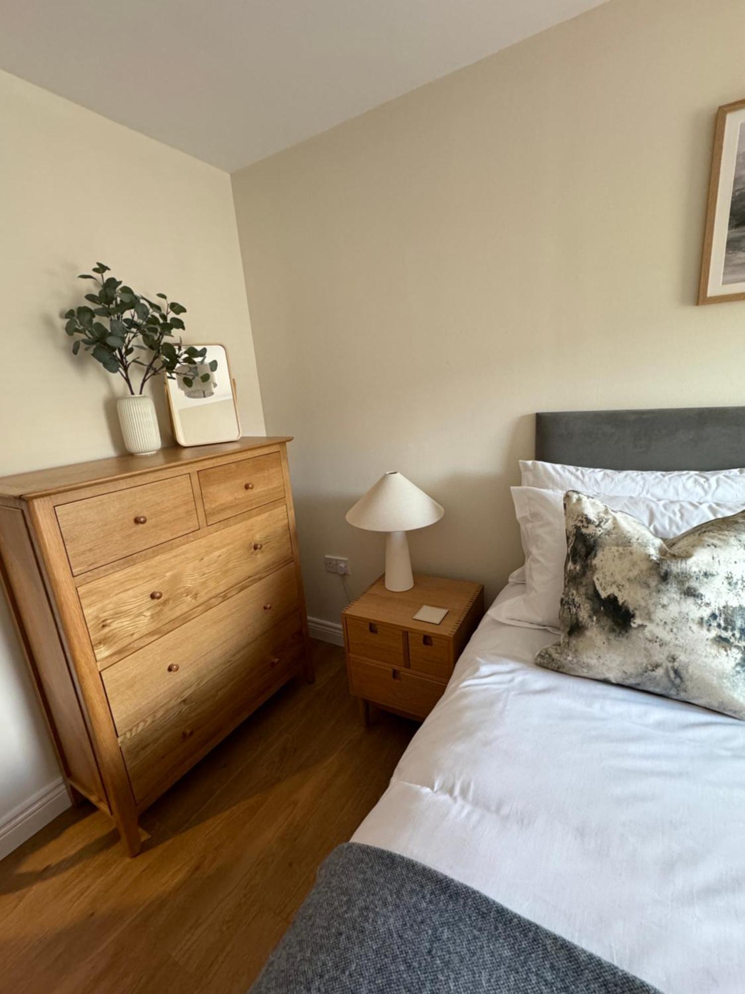 Island View - Spacious Two Bedroom With Sea Views Oban