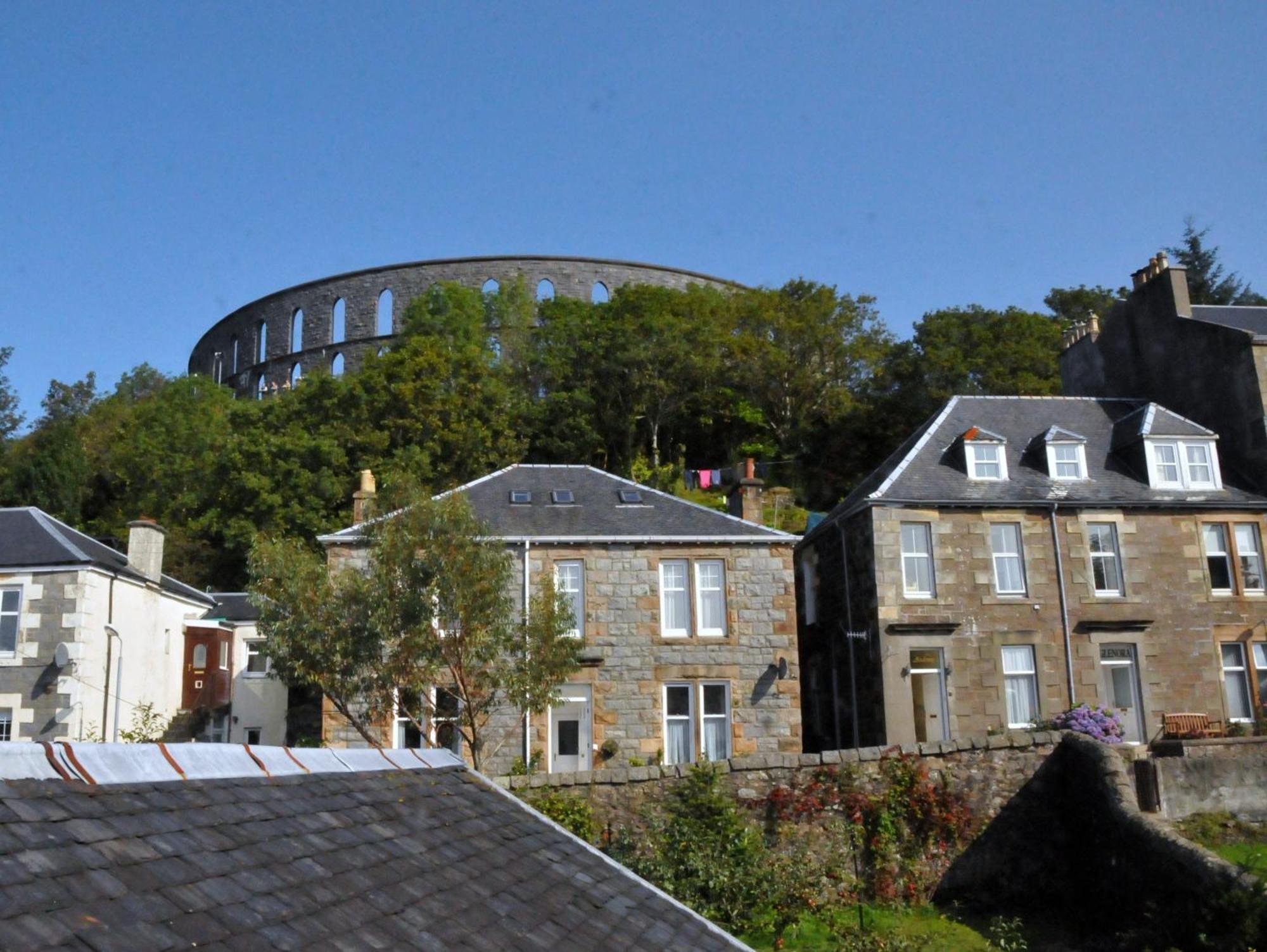 Guest house Invercloy 3*