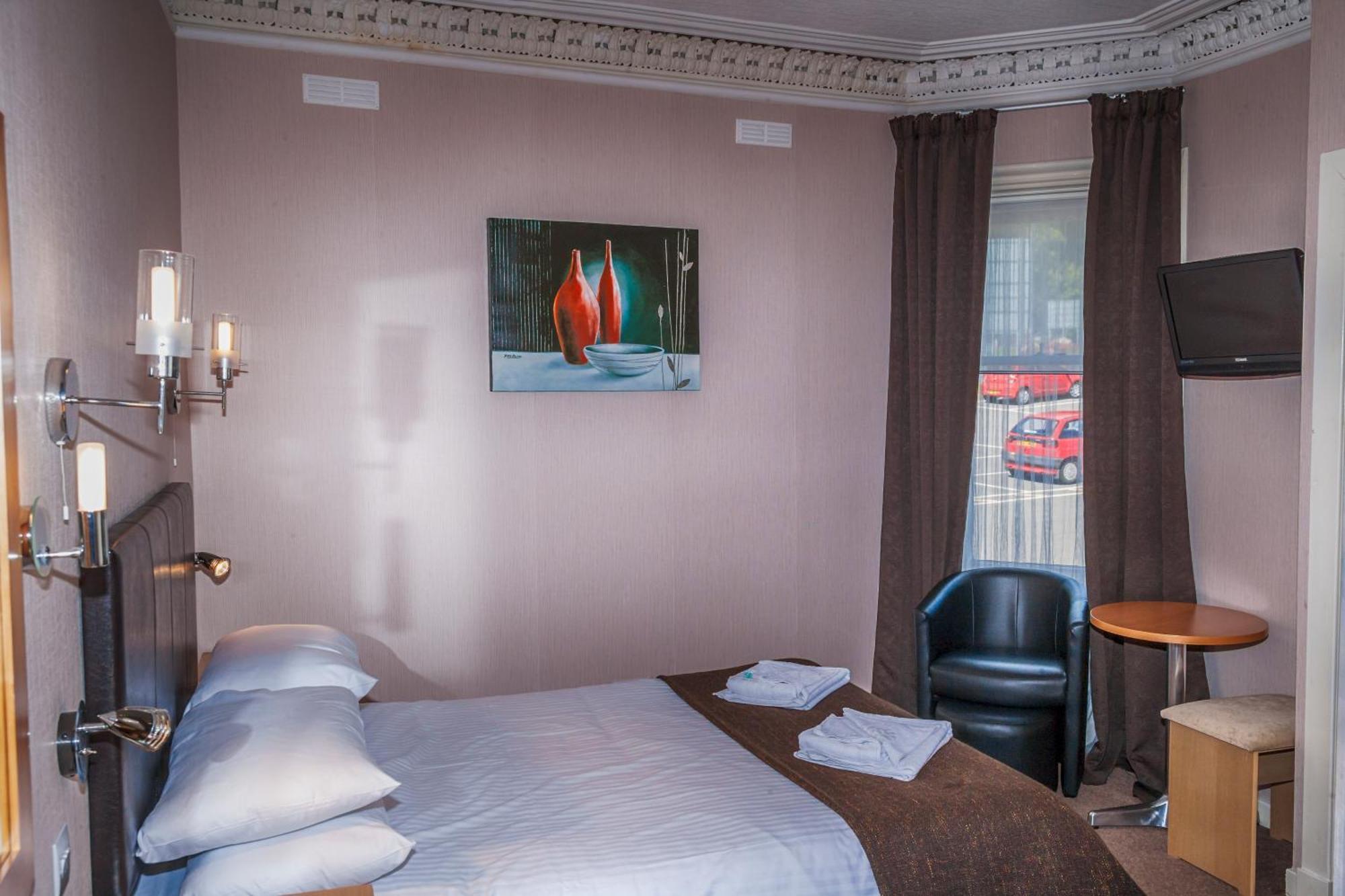 Sutherland House 3* Oban