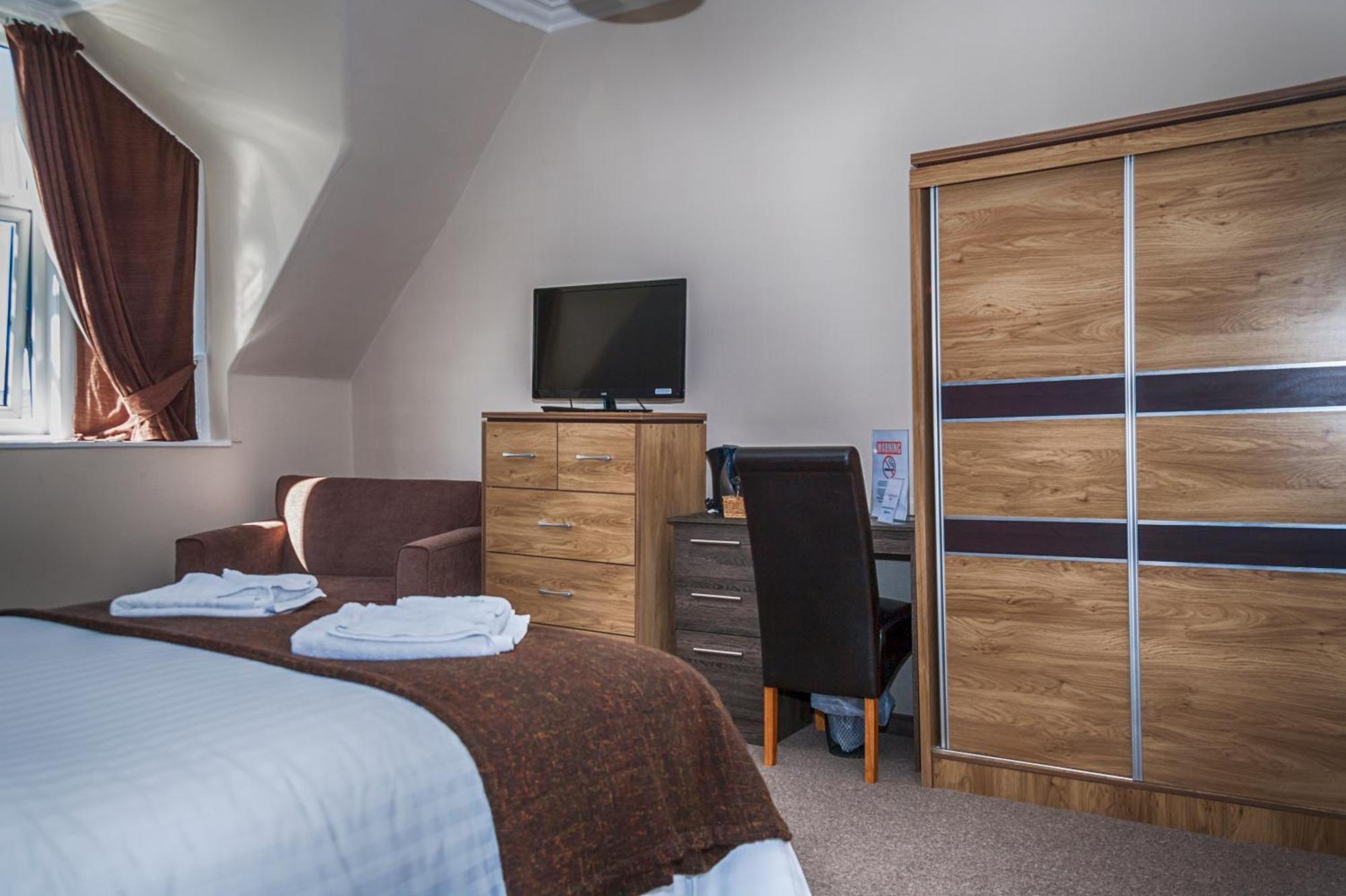 Sutherland House Guest house 3*