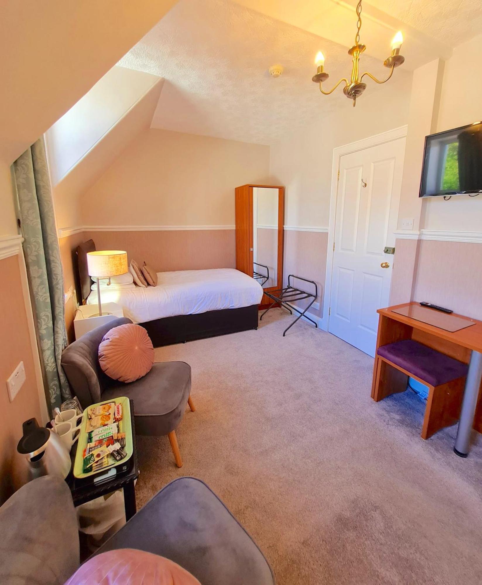 Corriemar House Guest house 3*