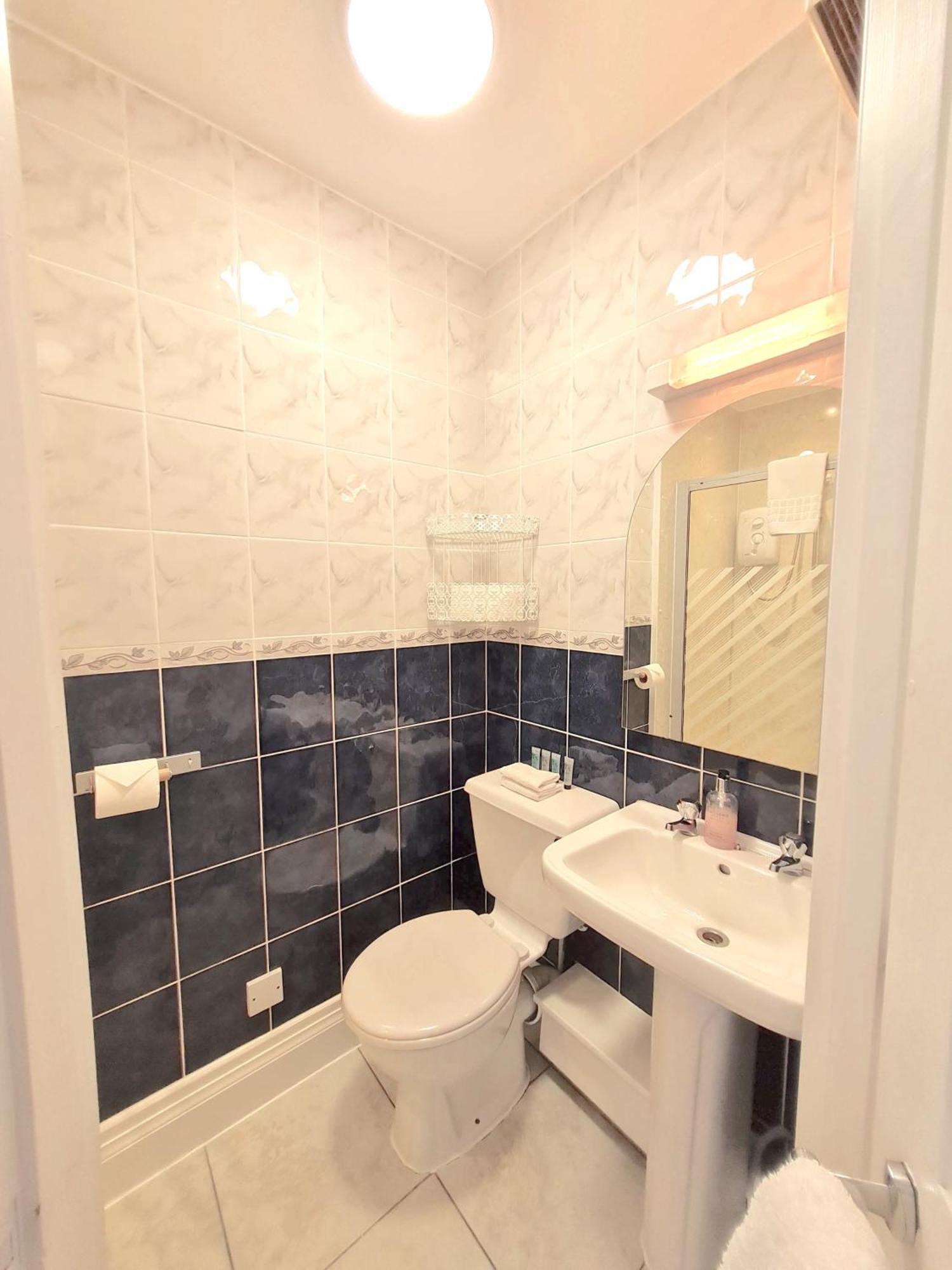 Corriemar House 3*