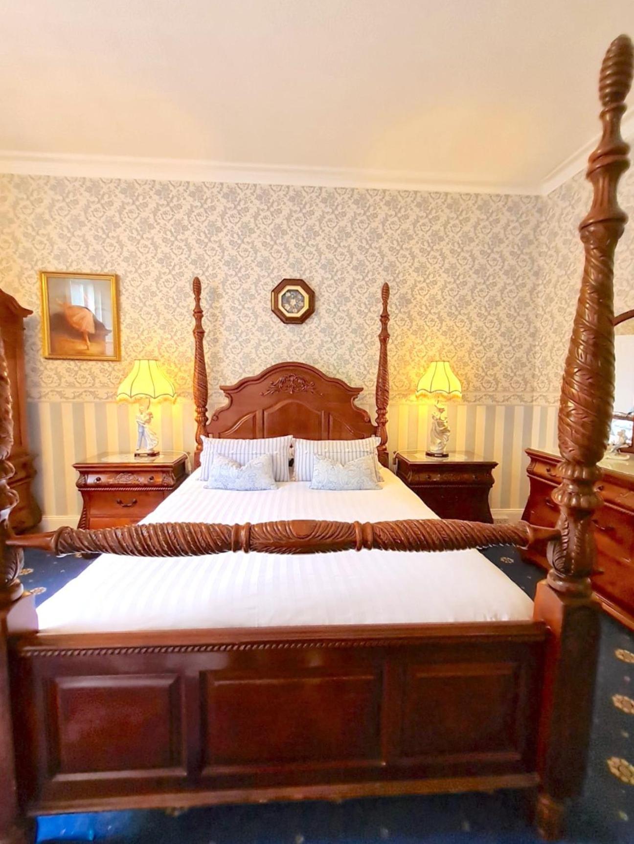 Corriemar House 3*