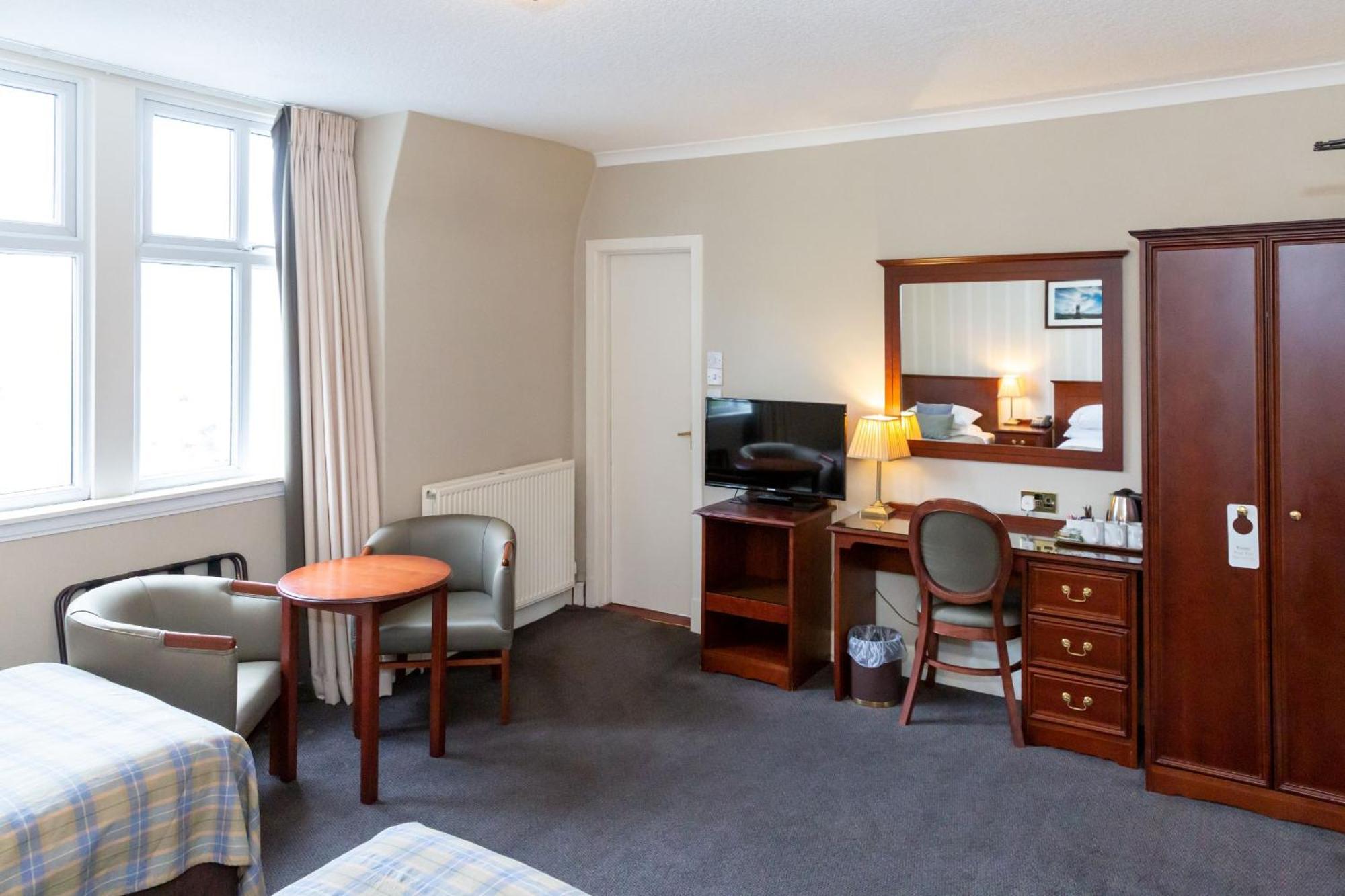 Hotel The Royal