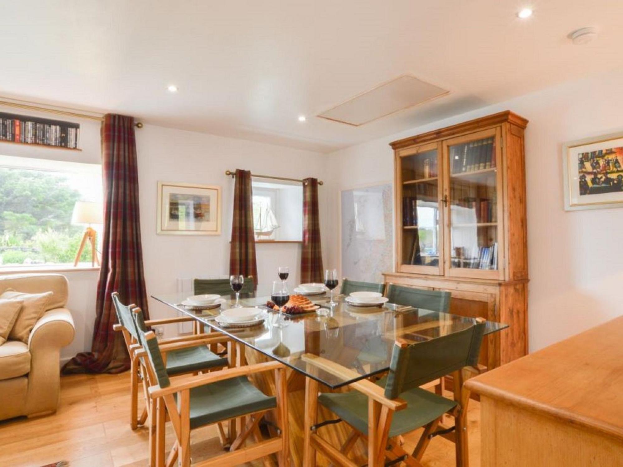 Holiday home Easdale By Interhome